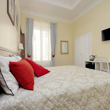 Fancy Guesthouse Vatican Rome Bagian luar foto