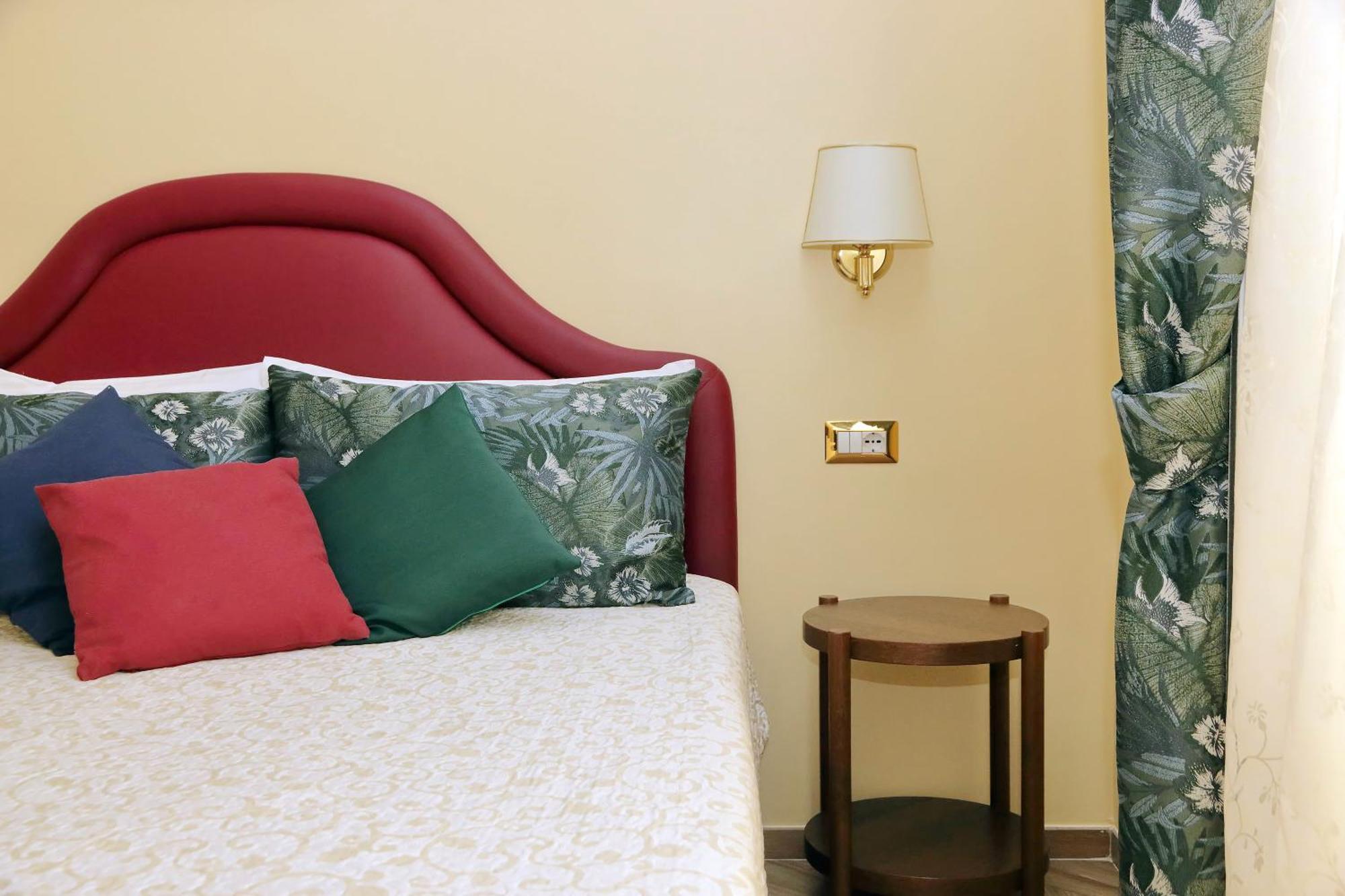 Fancy Guesthouse Vatican Rome Bagian luar foto